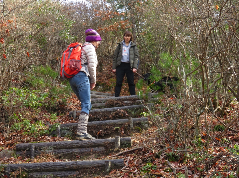 06 Masumi Azusa Climbing