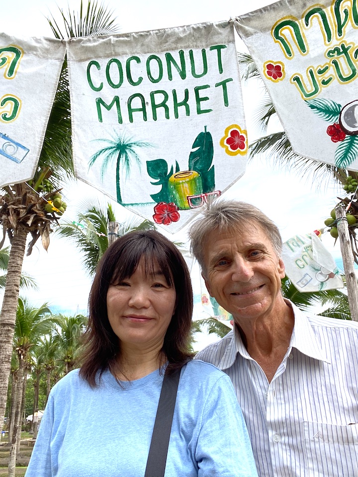 Coconut-Market 10