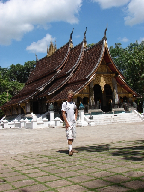 A52 JDTempleLaos